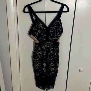 MIDI lace dress